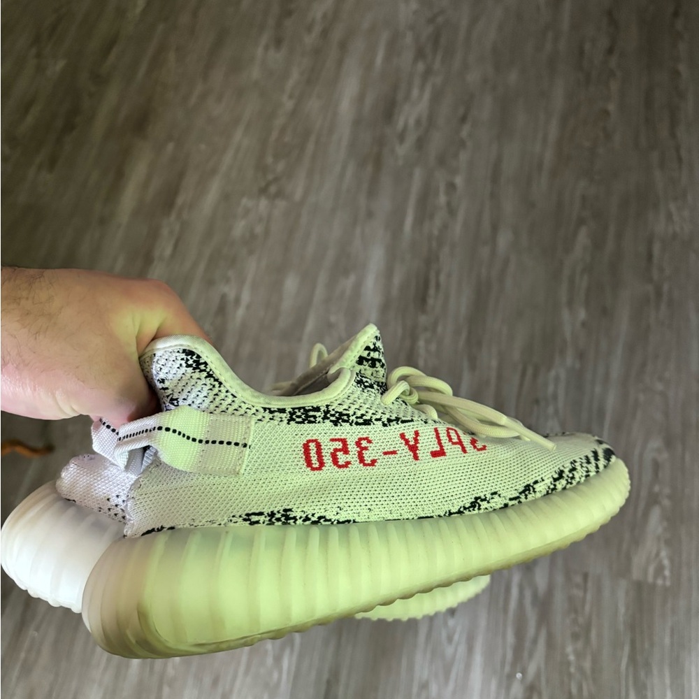 Yeezys size 10 real